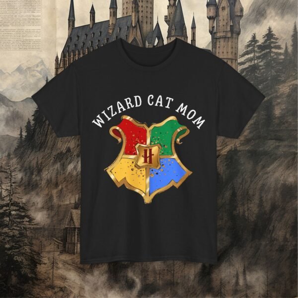 Wizard Cat Mom |  T-Shirt