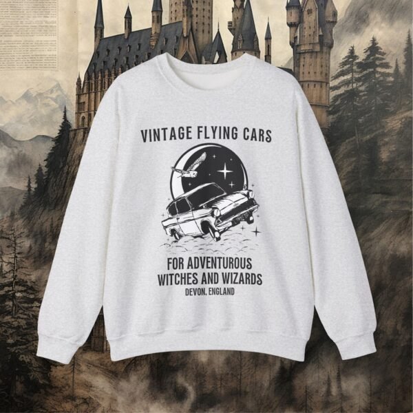 Vintage Flying Car | Sweatshirt